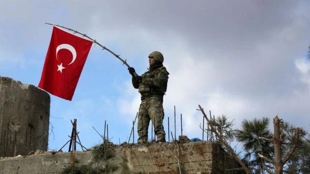 Πλιατσικολόγοι και αρχαιοκάπηλοι οι στρατιώτες του Ερντογάν!